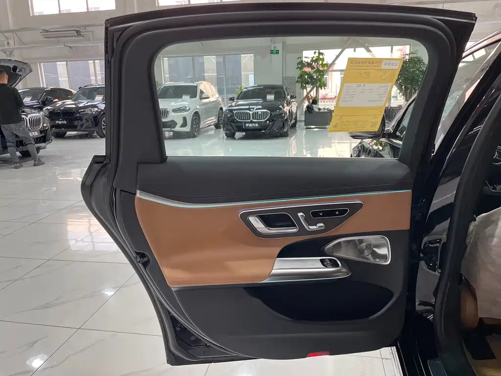 Mercedes-Benz Mercedes-Benz E-Class 2026 E 300 L Luxury Model 2026 - thumbnail 24