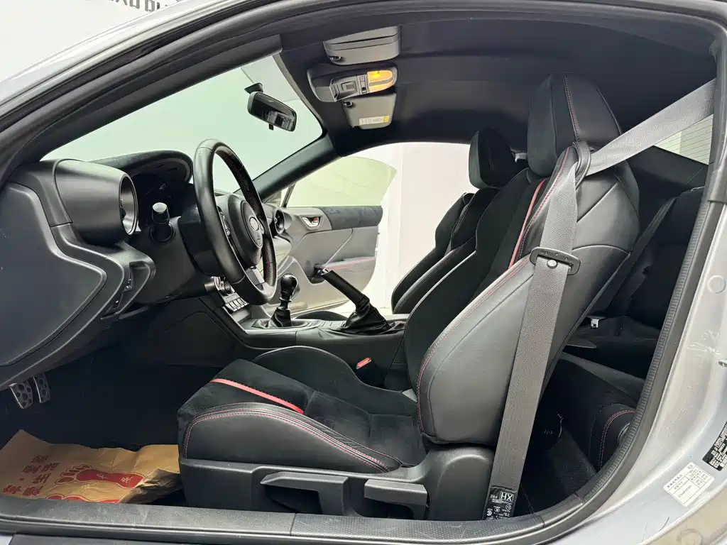 Subaru Subaru BRZ 2022 2.4L Manual 2022 - thumbnail 5