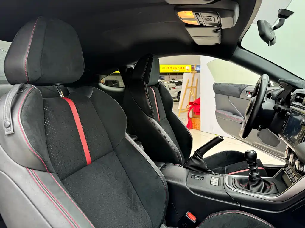 Subaru Subaru BRZ 2022 2.4L Manual 2022 - thumbnail 11