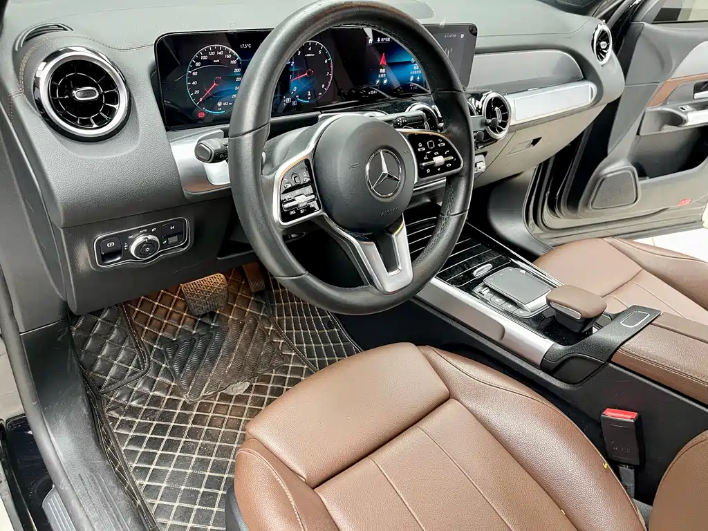 Mercedes-Benz Mercedes-Benz GLB 2022 Facelift GLB 200 Style 2022 - thumbnail 5