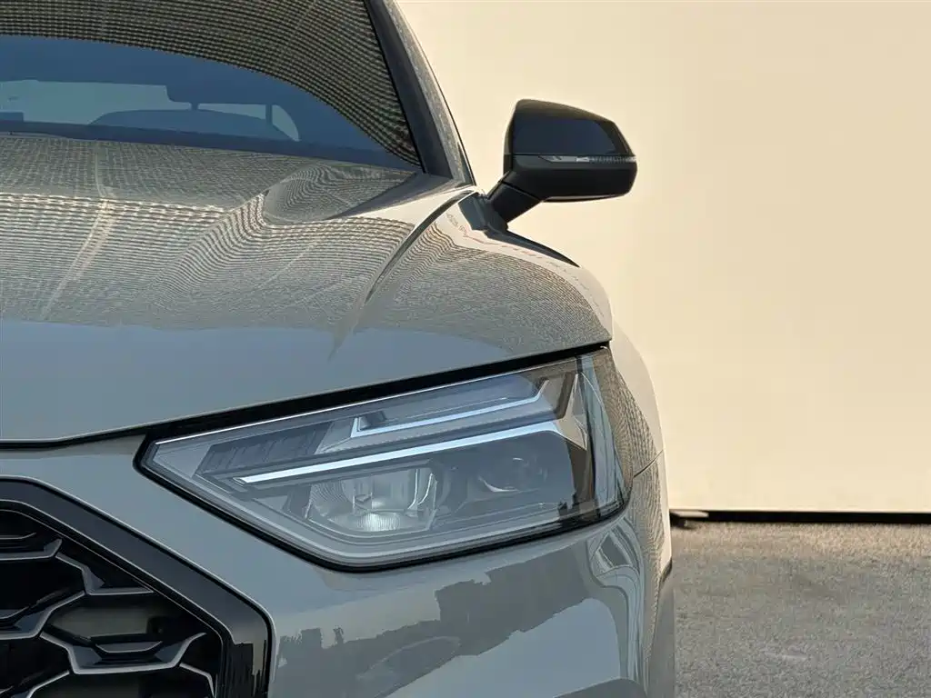 Audi Audi Q5L Sportback 2022 Facelift 40 TFSI Luxury Edition 2023 - thumbnail 3