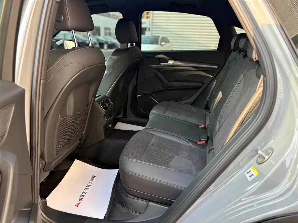 Audi Audi Q5L Sportback 2022 Facelift 40 TFSI Luxury Edition 2023 - thumbnail 18