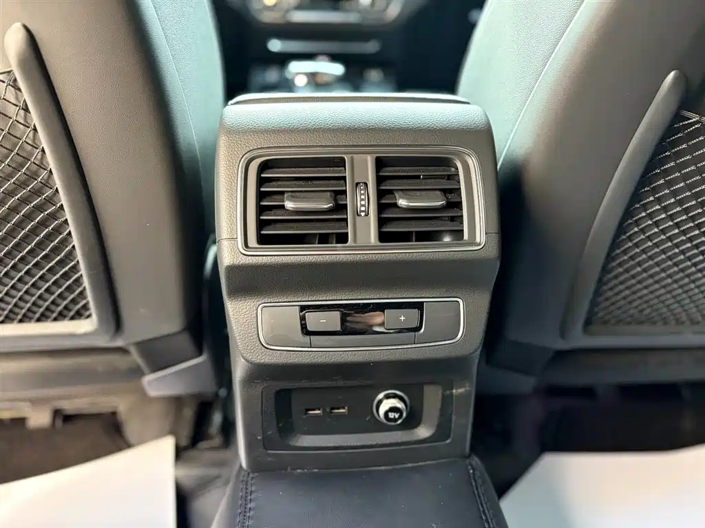 Audi Audi Q5L Sportback 2022 Facelift 40 TFSI Luxury Edition 2023 - thumbnail 19