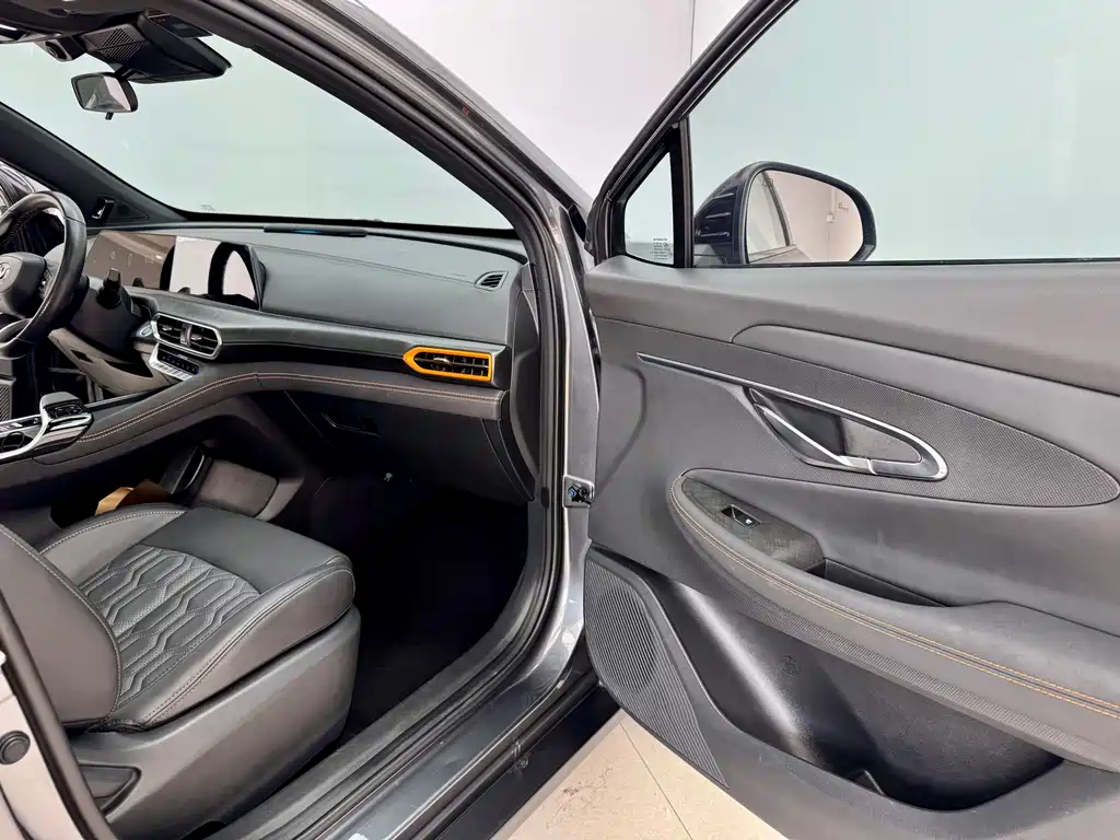 Changan Changan UNI-T 2022 2.0T Premium Edition 2022 - thumbnail 13