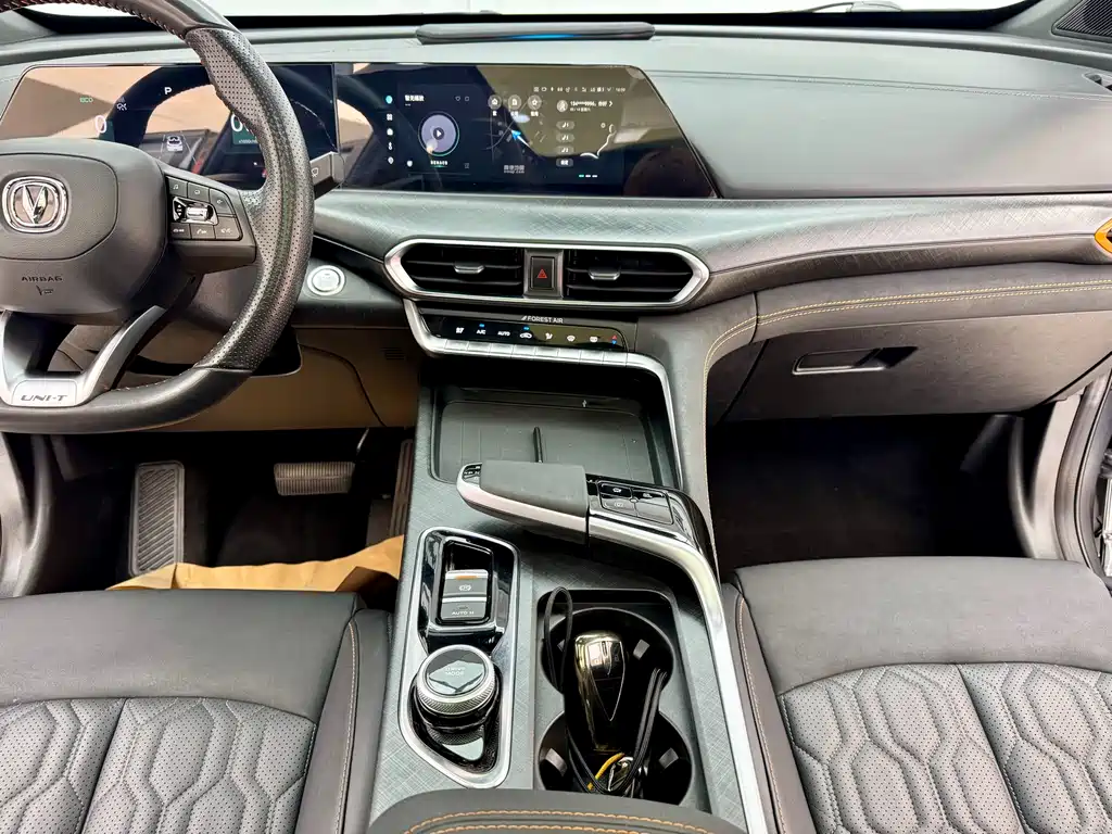 Changan Changan UNI-T 2022 2.0T Premium Edition 2022 - thumbnail 19