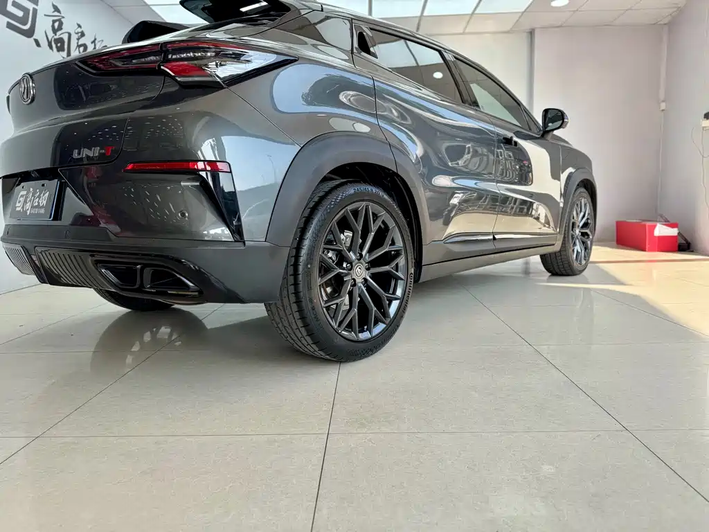 Changan Changan UNI-T 2022 2.0T Premium Edition 2022 - thumbnail 21