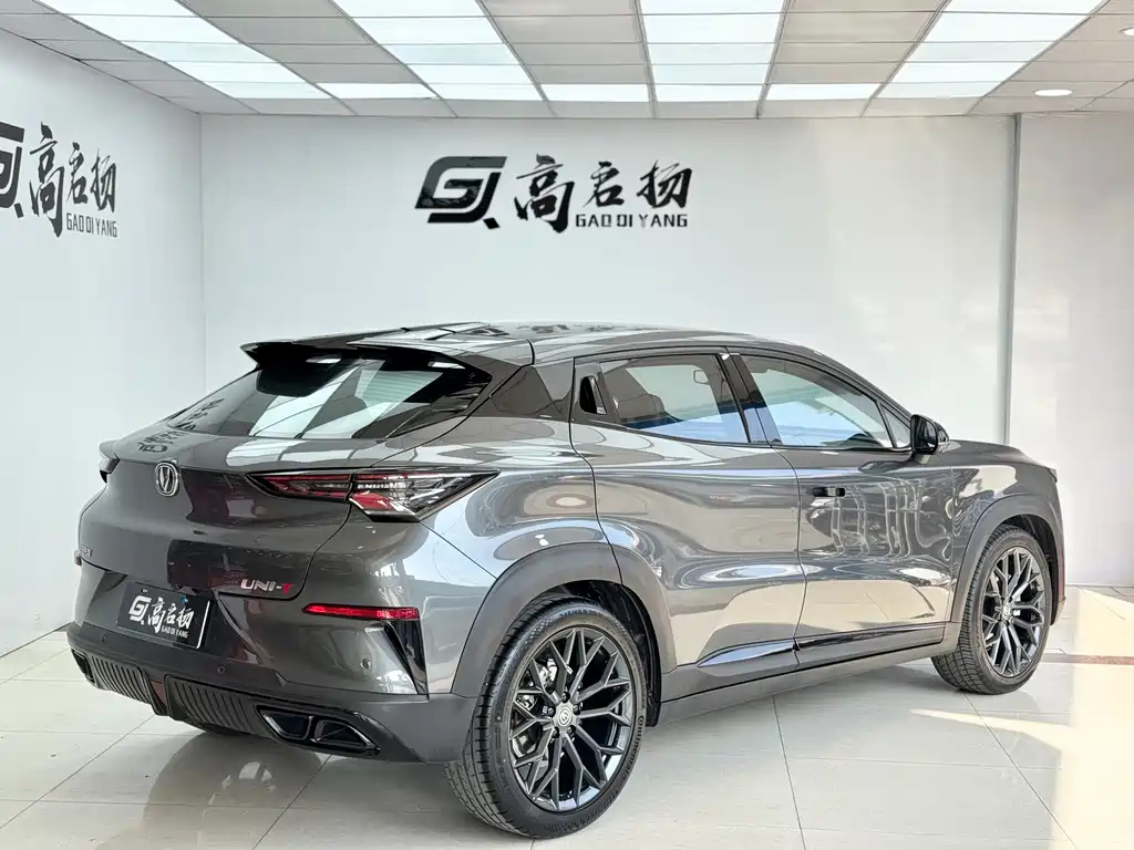 Changan Changan UNI-T 2022 2.0T Premium Edition 2022 - thumbnail 25