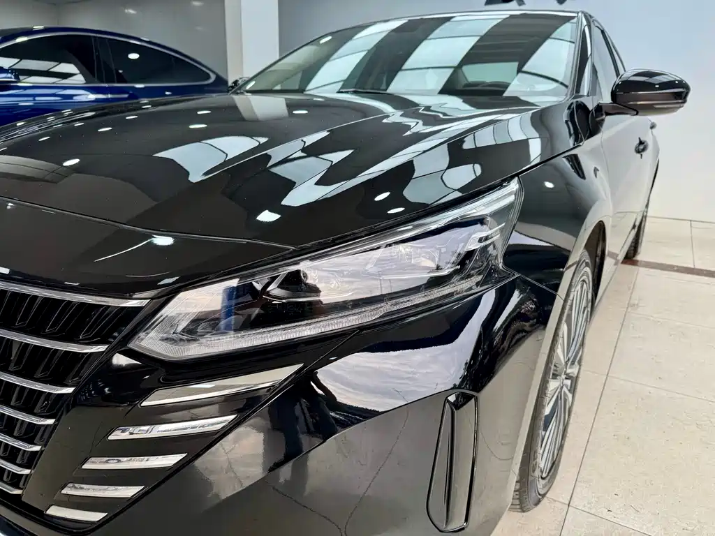 Nissan Nissan Altima 2022 2.0L XL-TLS Premium Edition 2023 - thumbnail 4