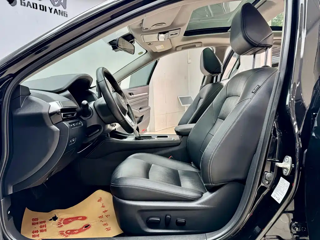 Nissan Nissan Altima 2022 2.0L XL-TLS Premium Edition 2023 - thumbnail 5