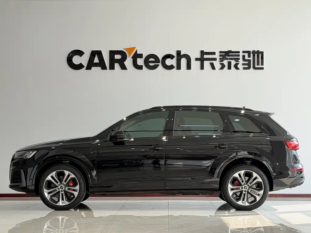 Audi Audi Q7 2023 55 TFSI quattro S line Sport Package 2023 - thumbnail 5