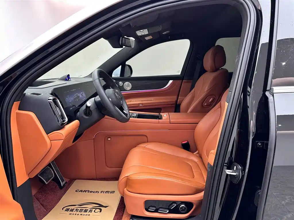 AITO M9 Aito M9 2025 Extended Range Ultra 52kWh 6-seater 2025 - thumbnail 8