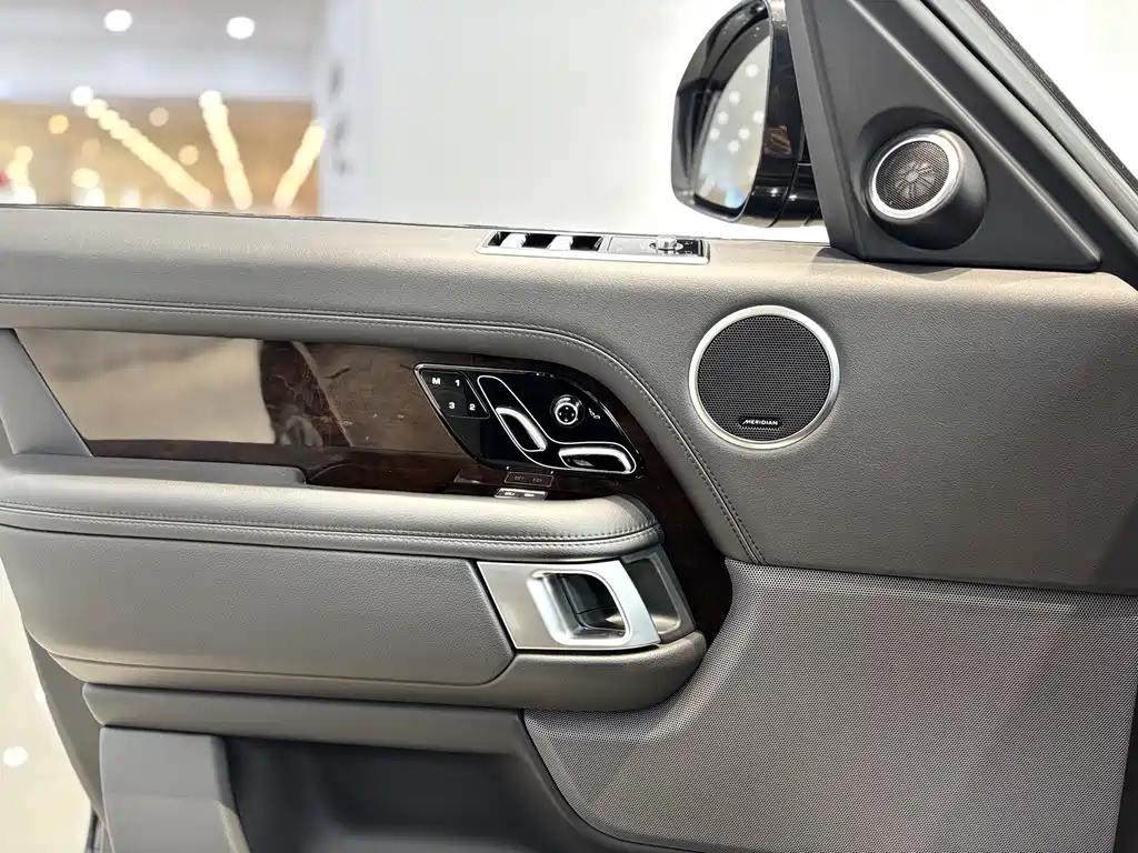 Land Rover Range Rover 2021 3.0 L6 Autobiography 2021 - thumbnail 14