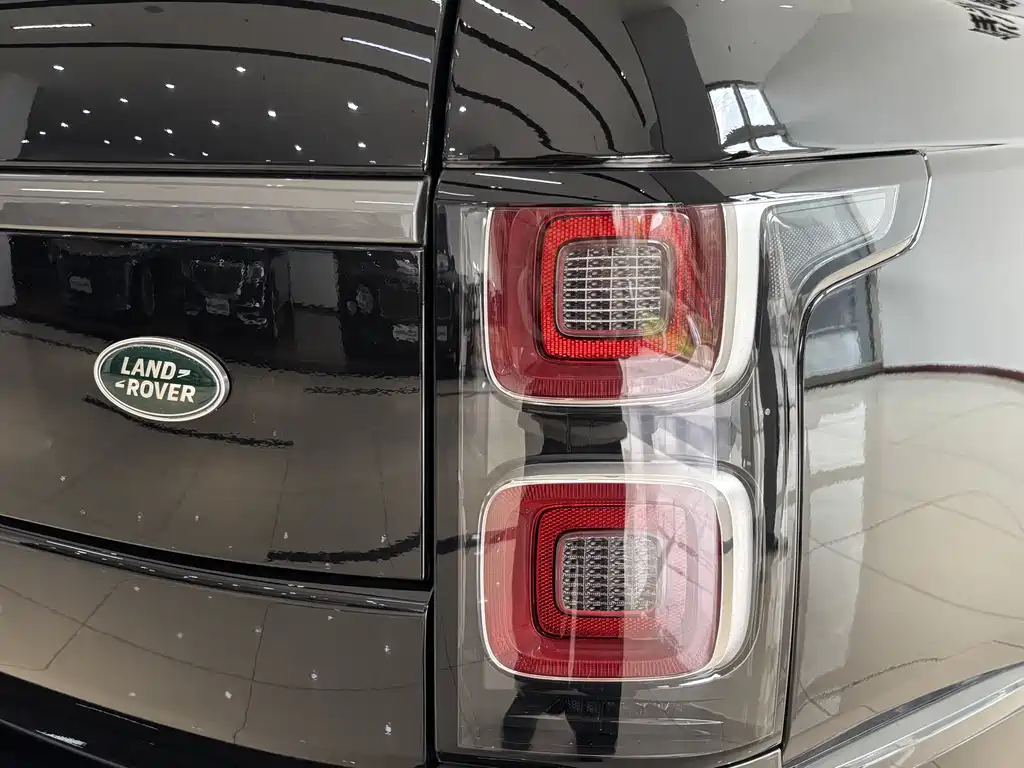 Land Rover Range Rover 2021 3.0 L6 Autobiography 2021 - thumbnail 24