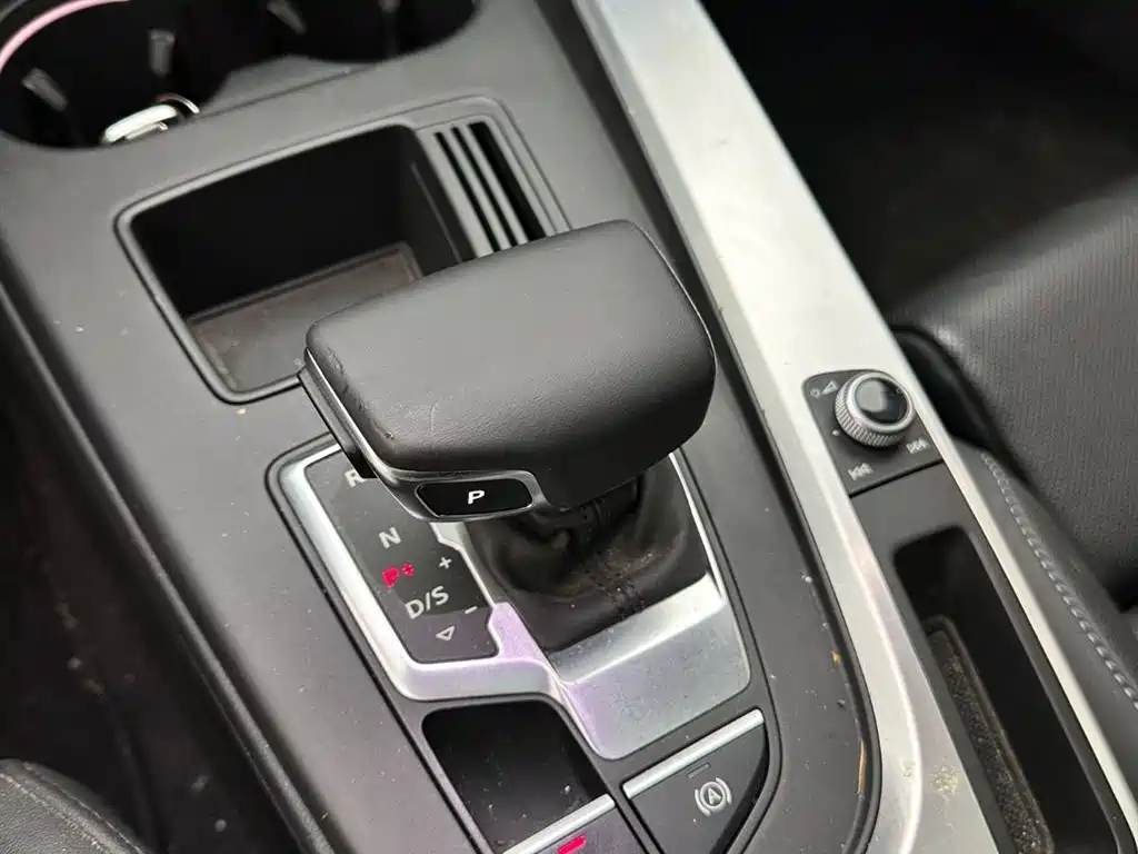 Audi Audi A4L 2020 40 TFSI Premium Dynamic Edition 2021 - thumbnail 15