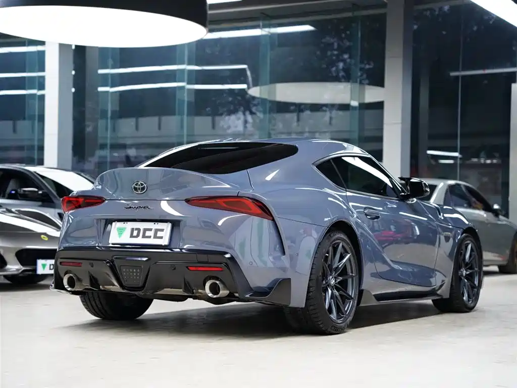 Toyota 2022 Toyota GR Supra 3.0T Standard Model 2025 - thumbnail 7
