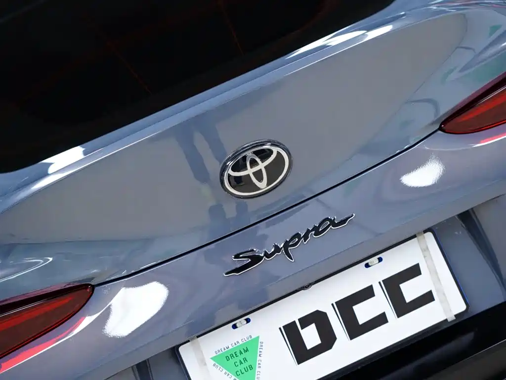 Toyota 2022 Toyota GR Supra 3.0T Standard Model 2025 - thumbnail 9