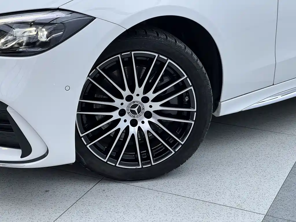 Mercedes-Benz Mercedes-Benz C-Class 2024 Model Year Facelift C 260 L Sport Edition 2024 - thumbnail 5