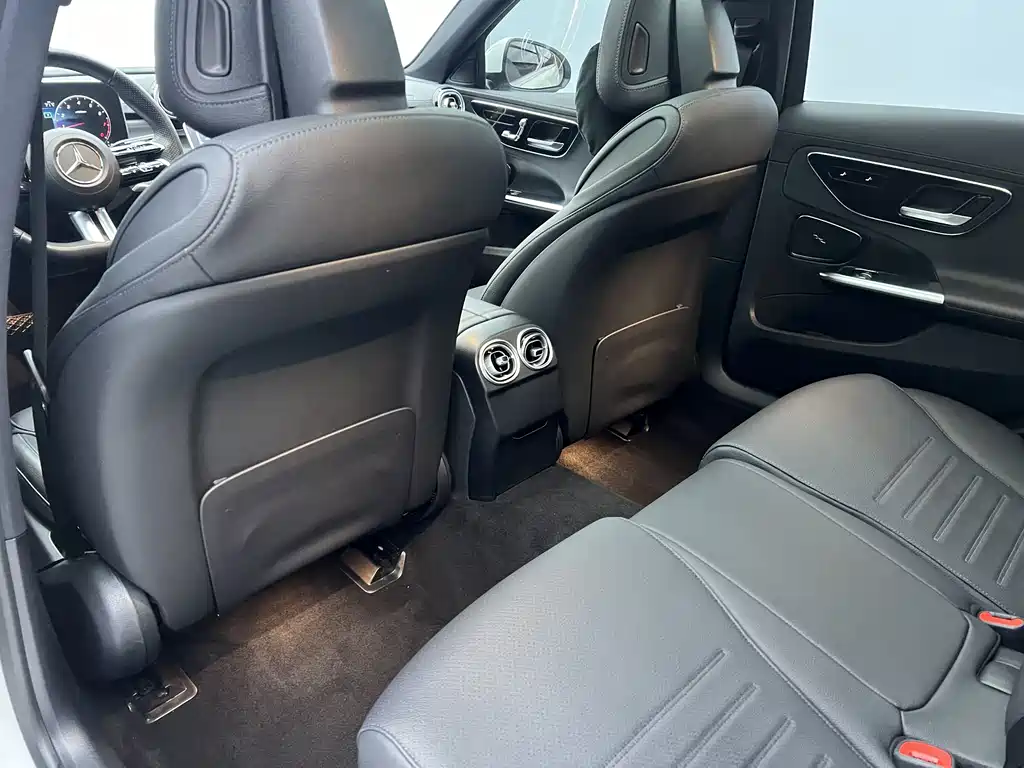 Mercedes-Benz Mercedes-Benz C-Class 2024 Model Year Facelift C 260 L Sport Edition 2024 - thumbnail 11