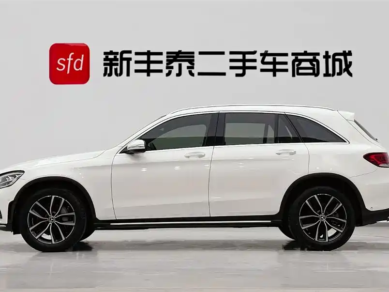 Mercedes-Benz Mercedes-Benz GLC 2020 Facelift GLC 260 L 4MATIC Luxury 2020 - thumbnail 4