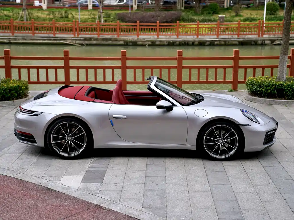 Porsche Porsche 911 2023 Carrera Cabriolet 3.0T 2024 - thumbnail 3
