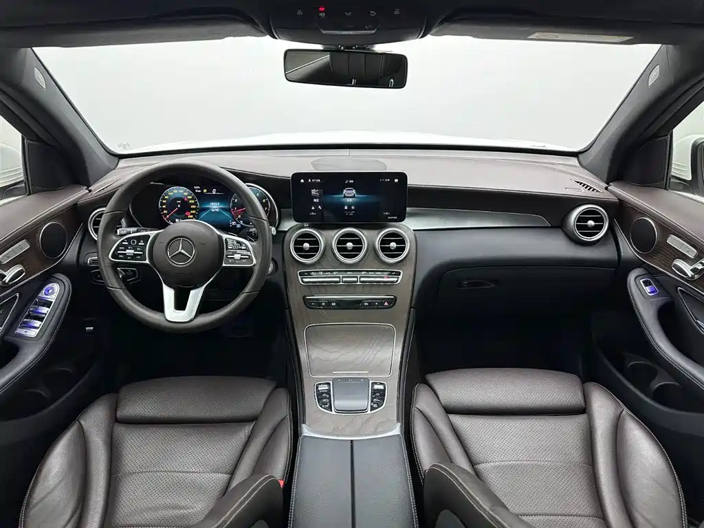 Mercedes-Benz Mercedes-Benz GLC 2020 Facelift GLC 260 L 4MATIC Luxury 2020 - thumbnail 17