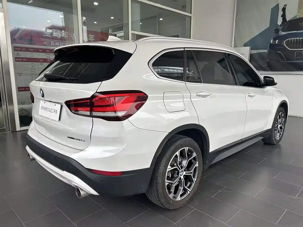 BMW BMW X1 2020 sDrive25Li Leading Edition 2020 - thumbnail 4