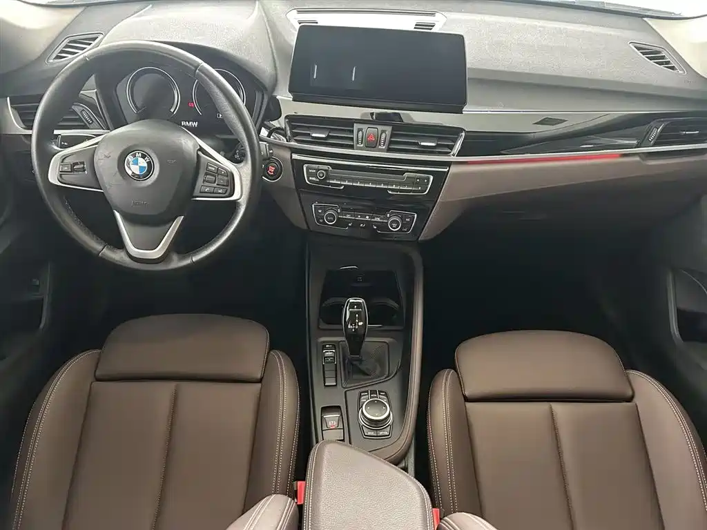 BMW BMW X1 2020 sDrive25Li Leading Edition 2020 - thumbnail 5
