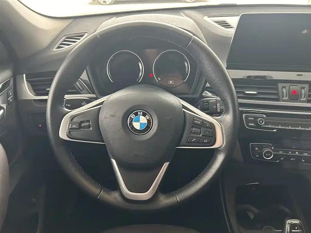 BMW BMW X1 2020 sDrive25Li Leading Edition 2020 - thumbnail 10