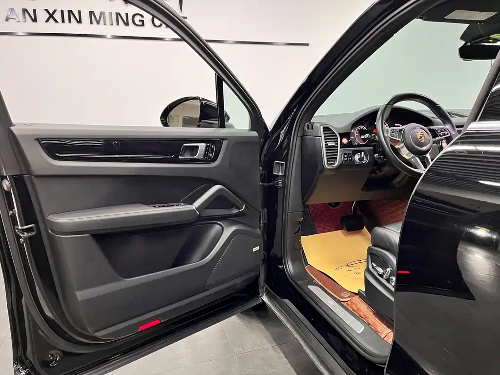 Porsche Porsche Cayenne 2021 3.0T US Specification 2022 - thumbnail 6