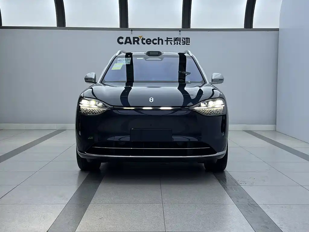 AITO M9 Aito M9 2025 Extended Range Ultra 52kWh 6-seat Version (192-line LiDAR) 2026 - thumbnail 3