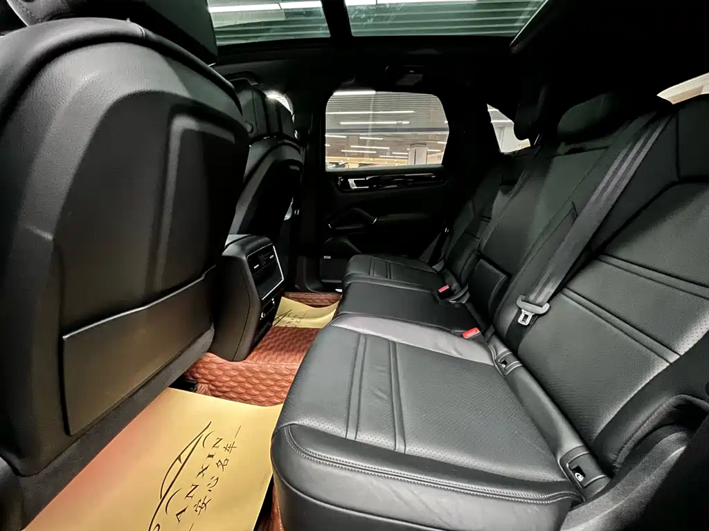 Porsche Porsche Cayenne 2021 3.0T US Specification 2022 - thumbnail 9