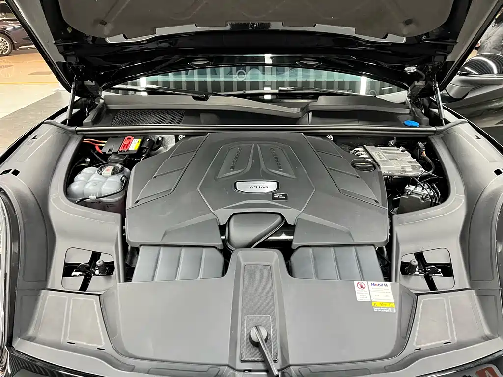 Porsche Porsche Cayenne 2021 3.0T US Specification 2022 - thumbnail 23