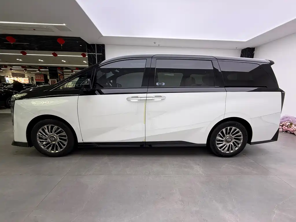 GAC Trumpchi GAC Trumpchi M8 2023 Master Series 400T Flagship Edition 2023 - thumbnail 5