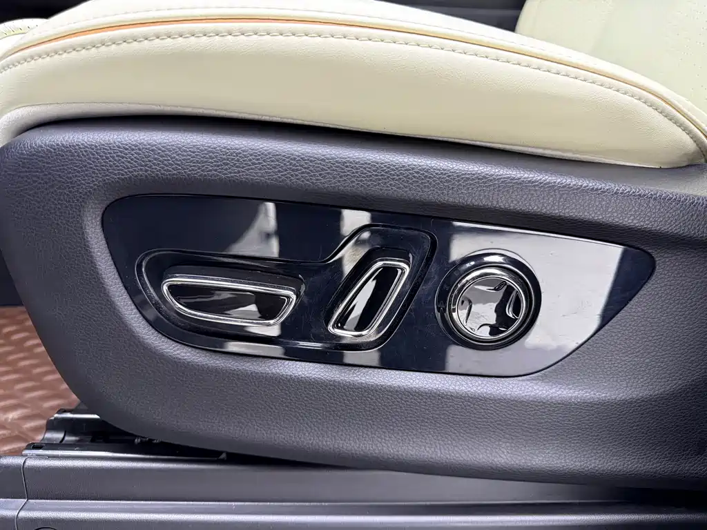 GAC Trumpchi GAC Trumpchi M8 2023 Master Series 400T Flagship Edition 2023 - thumbnail 17