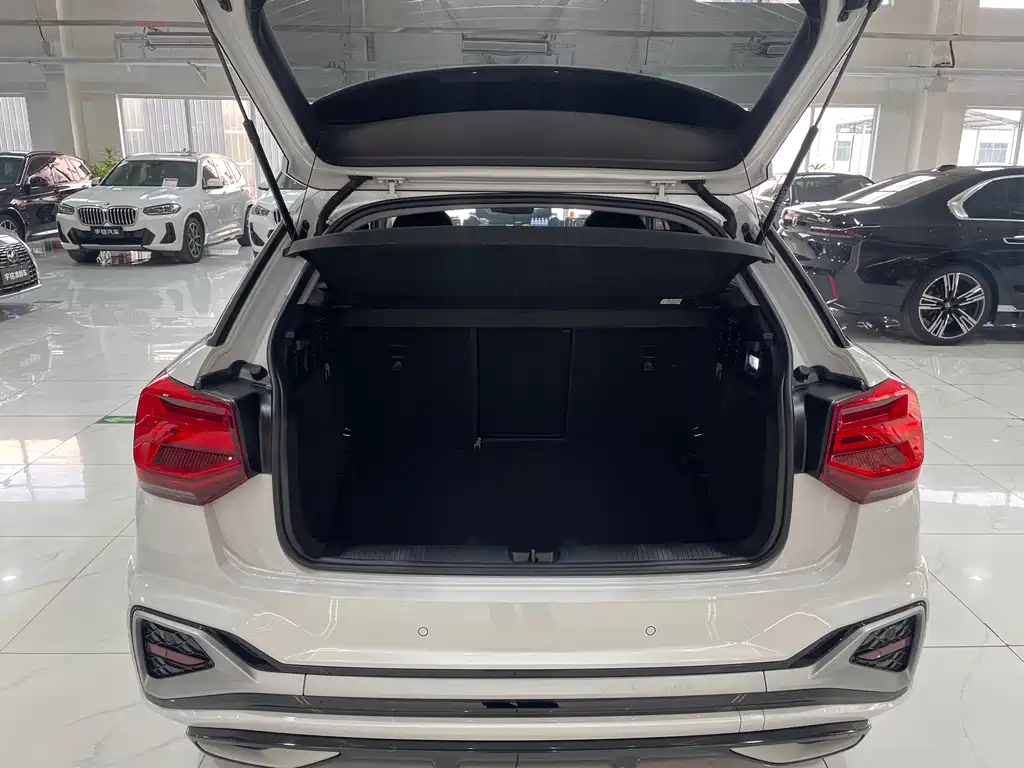 Audi Audi Q2L 2022 35 TFSI Sport Edition 2022 - thumbnail 27