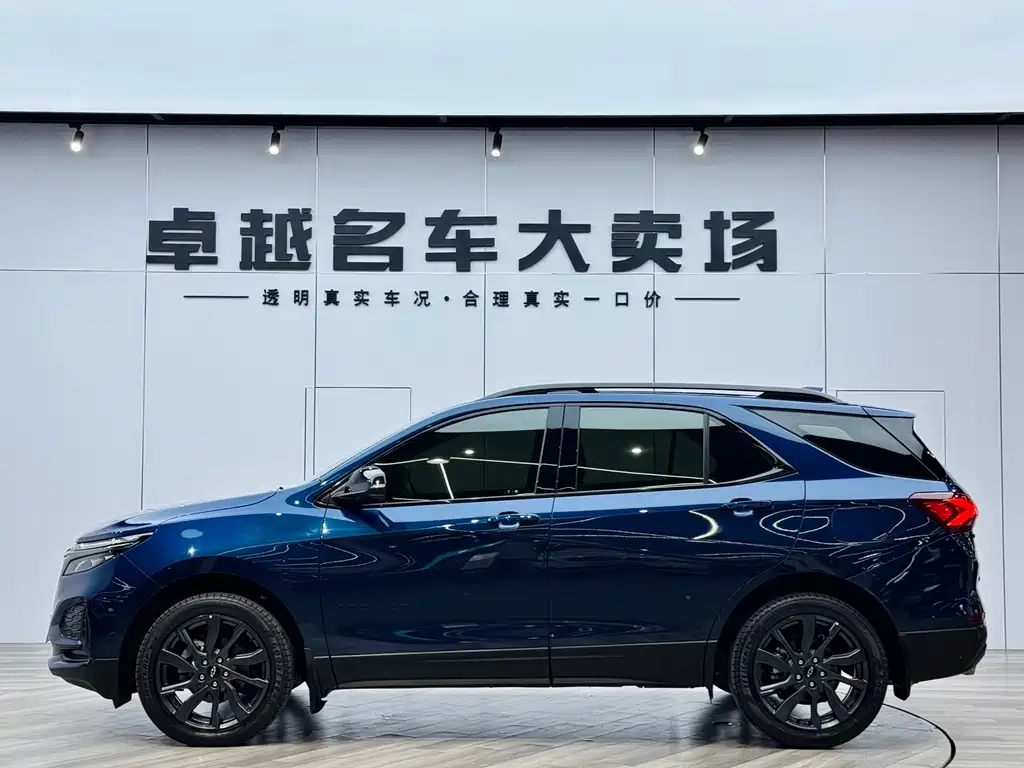 Chevrolet Equinox 2022 Light Hybrid 550T RS AWD Intelligent Defender Edition 2021 - thumbnail 4