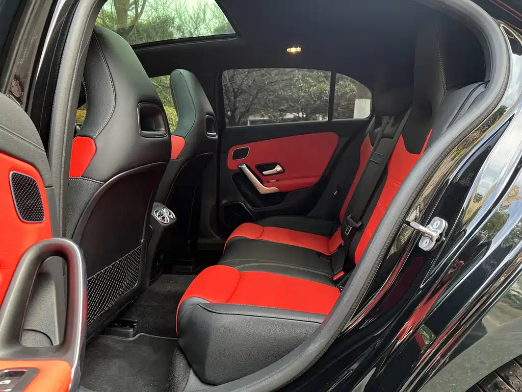 Mercedes-Benz Mercedes-Benz A-Class AMG (Imported) 2025 Model AMG A 35 4MATIC 2025 - thumbnail 12