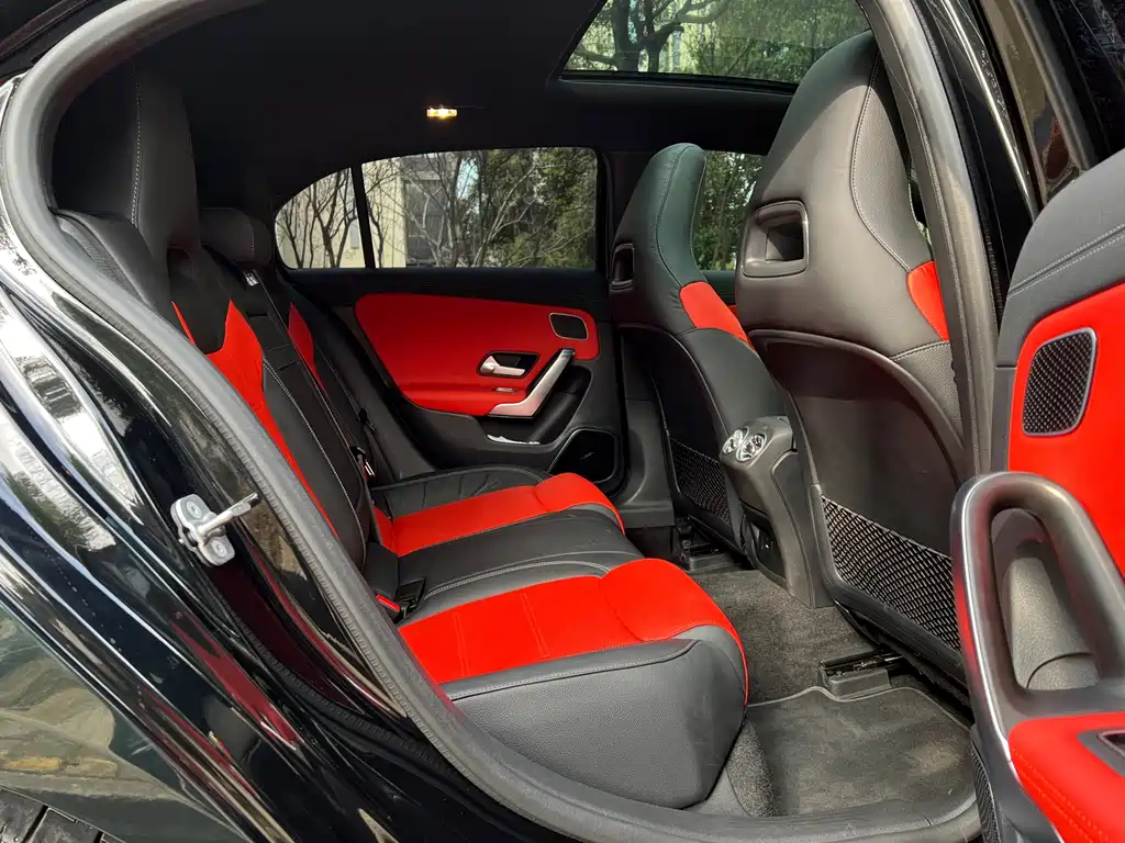 Mercedes-Benz Mercedes-Benz A-Class AMG (Imported) 2025 Model AMG A 35 4MATIC 2025 - thumbnail 13