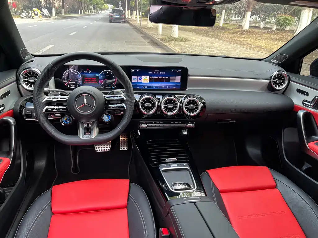 Mercedes-Benz Mercedes-Benz A-Class AMG (Imported) 2025 Model AMG A 35 4MATIC 2025 - thumbnail 15