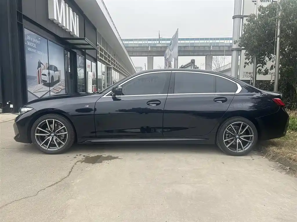 BMW BMW 3 Series 2024 325Li M Sport Package 2025 - thumbnail 3