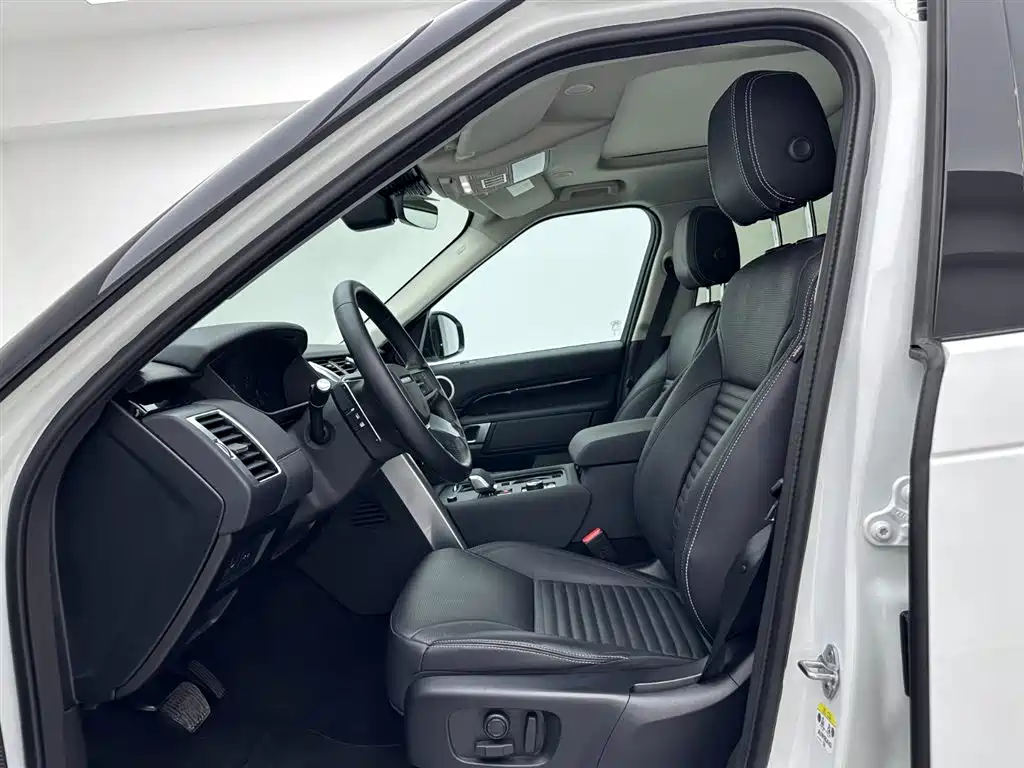 Land Rover Discovery 2023 360PS R-Dynamic S 2024 - thumbnail 18