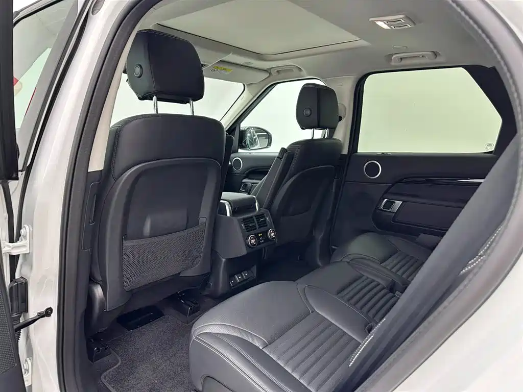 Land Rover Discovery 2023 360PS R-Dynamic S 2024 - thumbnail 20