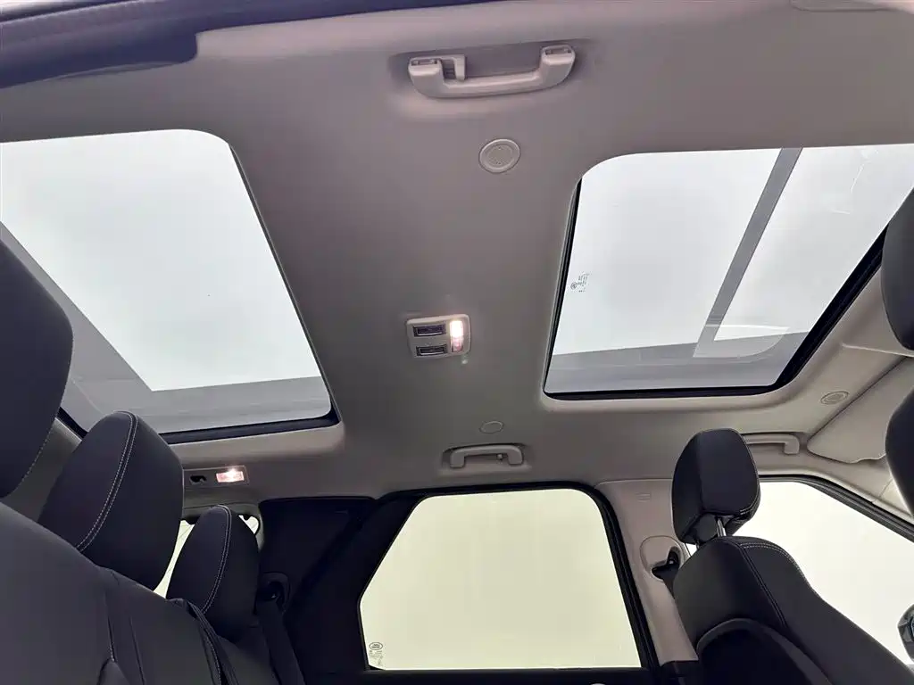 Land Rover Discovery 2023 360PS R-Dynamic S 2024 - thumbnail 22
