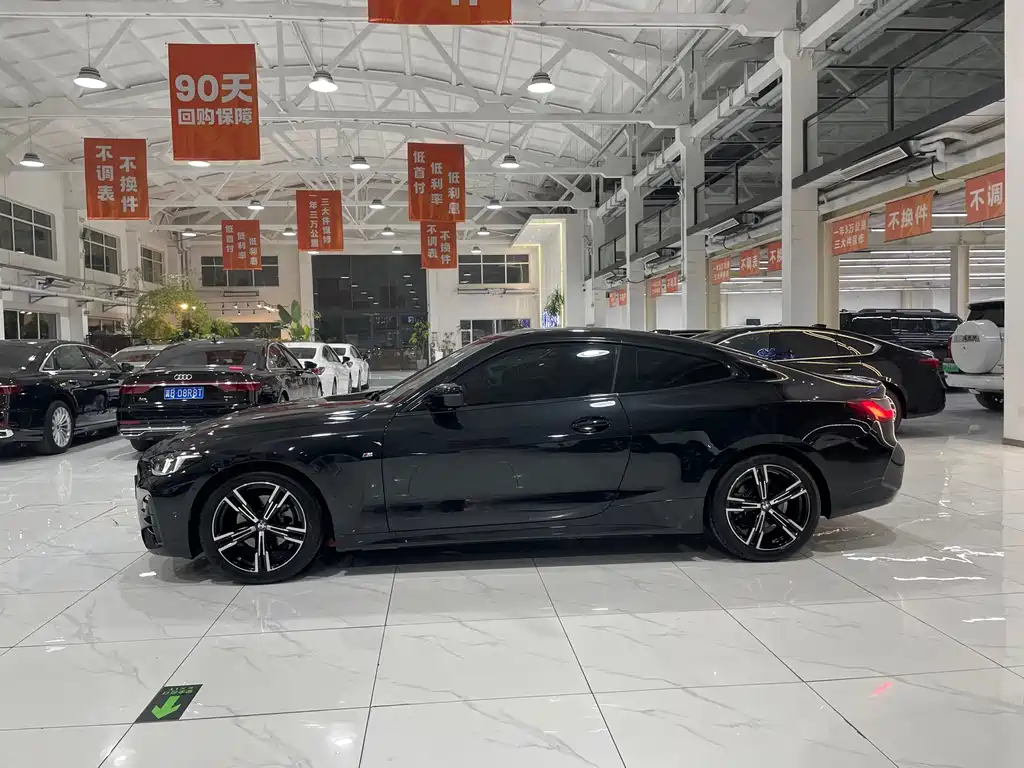 BMW BMW 4 Series 2024 425i M Sport Package 2024 - thumbnail 3