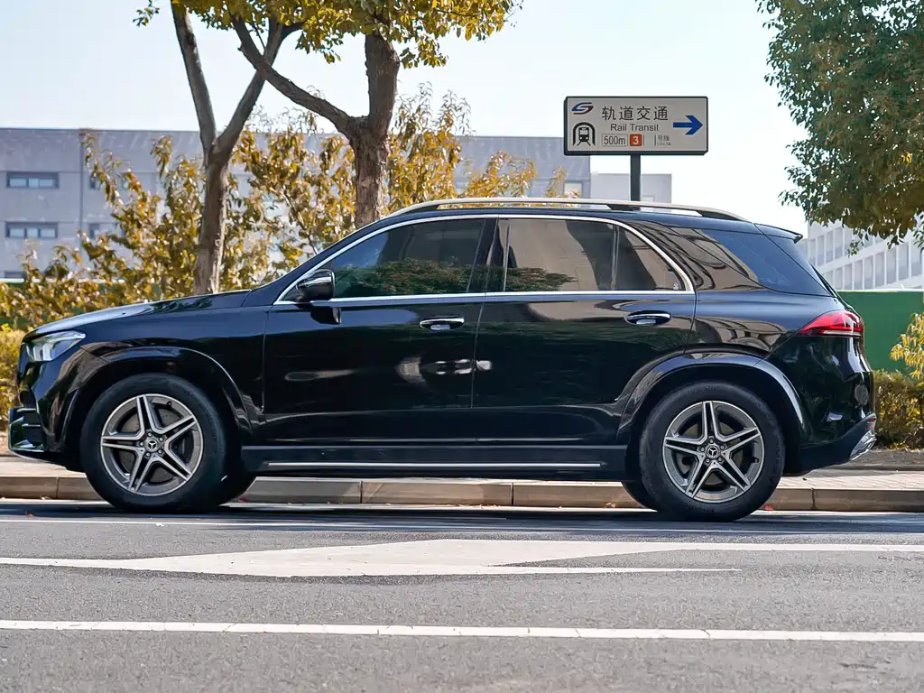 Mercedes-Benz Mercedes-Benz GLE 2020 Facelift GLE 450 4MATIC Dynamic Model 2020 - thumbnail 5