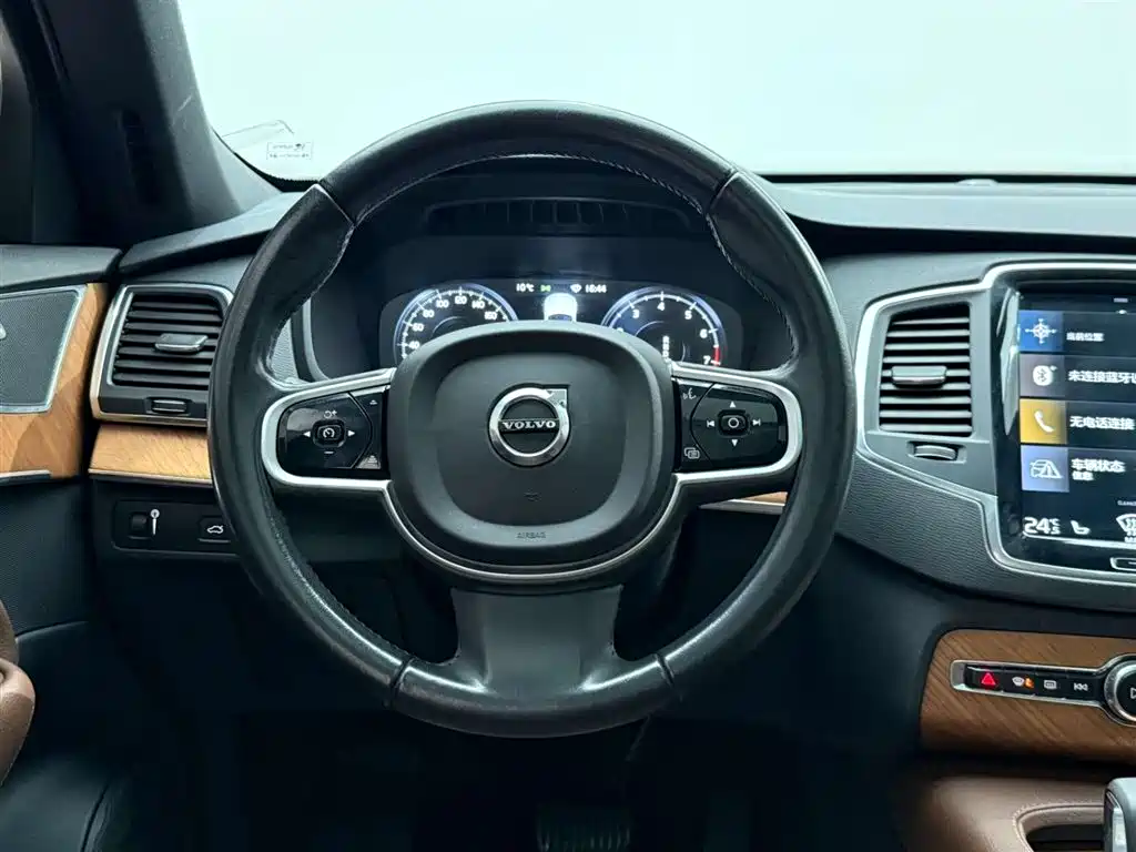 Volvo Volvo XC90 2022 B5 Momentum Luxury 5-seat 2021 - thumbnail 26