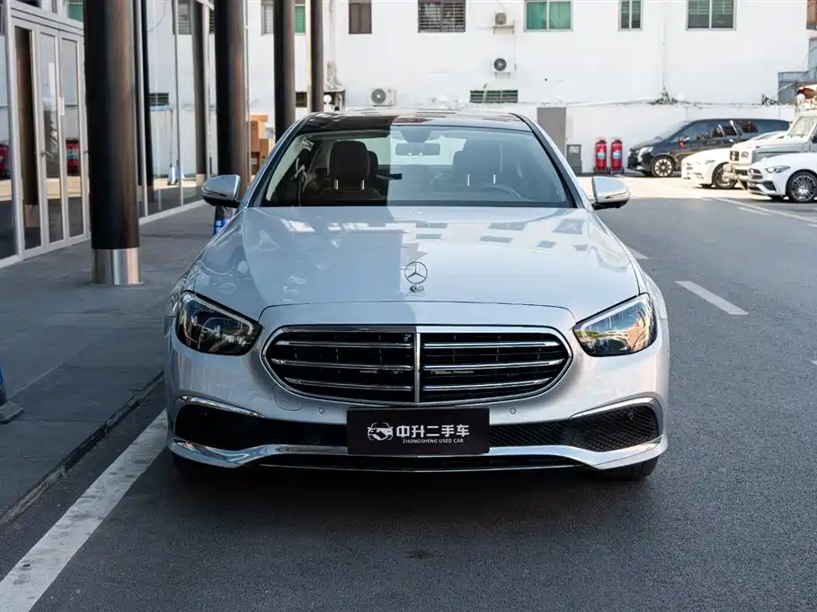Mercedes-Benz Mercedes-Benz E-Class 2023 E 300 L Fashion Edition 2023 - thumbnail 2