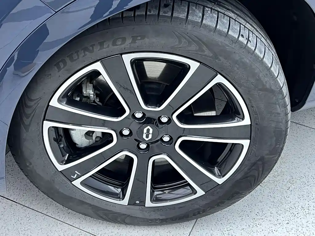 AITO Aito M7 2024 1.5T Intelligent Drive AWD Ultra 5-seat 2024 - thumbnail 8