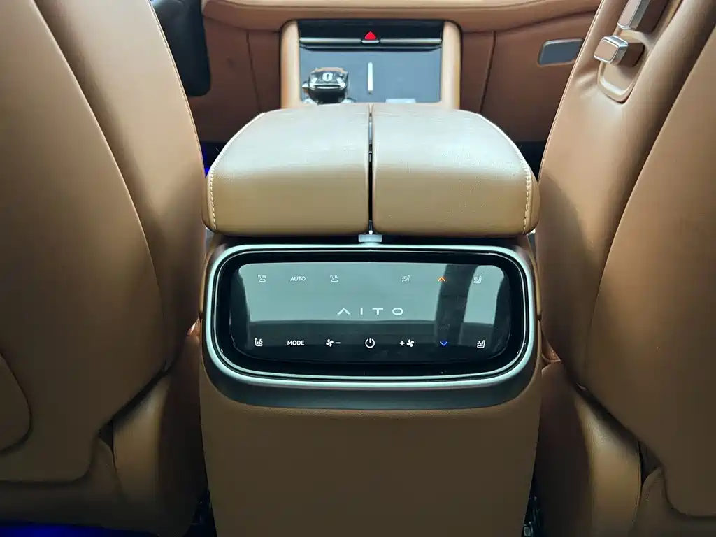AITO Aito M7 2024 1.5T Intelligent Drive AWD Ultra 5-seat 2024 - thumbnail 19