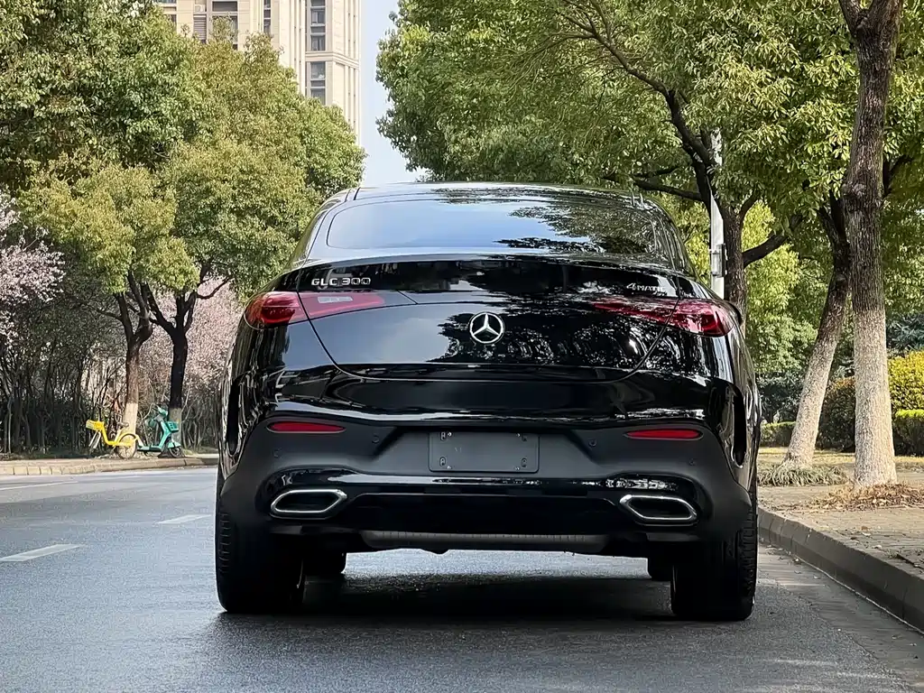 Mercedes-Benz Mercedes-Benz GLC Coupe 2024 GLC 300 4MATIC Coupé SUV 2025 - thumbnail 7
